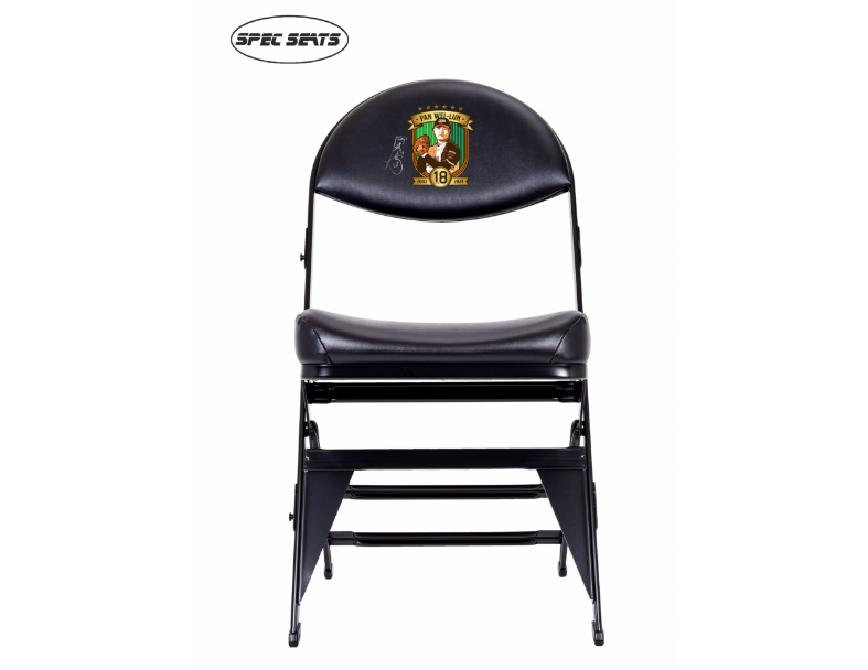 潘威倫經典紀念座椅(嘟嘟親簽)